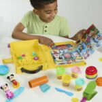 Play-Doh Disney Junior Crea una storia, set di pasta modellabile portatile, attività creative di Topolino e Minnie, dai 2 anni in su - immagine 3