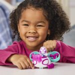 Veicolo elicottero Ghost-Spider con personaggio da 7,5 cm e accessori, giocattoli per bambini dai 3 anni in su, Spidey e i suoi straordinari amici - immagine 4