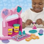 Play-Doh Disney Junior My Baking con Minnie Mouse, pasta da modellare di Topolino, attività creative per la scuola materna, dai 2 anni in su - immagine 3