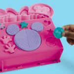 Play-Doh Disney Junior My Baking con Minnie Mouse, pasta da modellare di Topolino, attività creative per la scuola materna, dai 2 anni in su - immagine 5