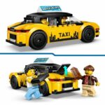 LEGO City 60487 Taxi giallo - Auto giocattolo per bambini o bambine dai 5 anni in su - Idea regalo - immagine 3