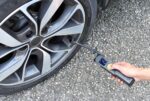 Mini compressore senza fili - MICHELIN - Pompa elettrica - Manometro digitale - 10 bar - Ricaricabile tramite USB - immagine 2