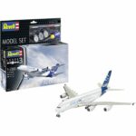Kit di montaggio Revell dell'Airbus A380 - Include colla, vernici e accessori.