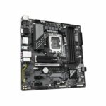 Scheda madre - GIGABYTE - B760M DS3H GEN5 - Formato Micro-ATX - Chipset Intel B760 - PCIe 5.0 - immagine 3
