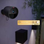 Telecamera intelligente - Philips Hue - Per esterni - Cablata - Visione notturna - 2K - Da tavolo - Nera - immagine 4