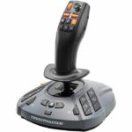 Set volante e pedaliera THRUSTMASTER T128 SimTask Farming - Compatibile con PC e PS5 - Nero - immagine 4