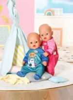 Tutina Baby Born - Blu - Fantasia orsetto - Con appendiabiti - Per bambole da 43 cm - immagine 4