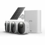 Kit di telecamere di sicurezza Arlo Ultra 3 - 4 telecamere + 1 pannello solare