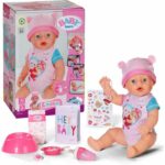 Bambola Emma - 10 funzioni - 10 accessori - Senza batterie - 43 cm - Età 3+