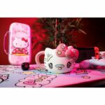 Tazza in ceramica Konix Hello Kitty - Tazza 3D - 500 ml - Design Kawaii - Bianca e Rosa - immagine 4
