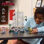 LEGO | Marvel 76350 Scontro leggendario tra Spider-Man e Hulk - Giocattolo interattivo - immagine 2