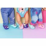 Scarpe da bagno - BABY BORN - Personalizzabili con spilli - 3 modelli assortiti - Per bambole da 43 cm - Selezione casuale - immagine 5