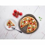 Pizza dish - PYREX - 1452055 - Perforated metal - 32 cm - Image 3