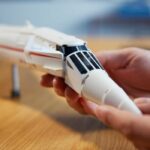 LEGO Icons Concorde, Airplane Model Building Kit for Adults, Aircraft Vehicle Set with Authentic Details and 3 Modes – Bild 5