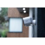 Charger - ARLO - VMA5600C-100PES - Magnetic - For external camera - White - Image 2