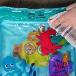BABY EINSTEIN Ocean Explorers Sensory Discovery Water Mat - 0 to 36 months - Image 6