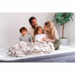 Electric Inflatable Mattress - Intex - Image 6