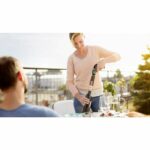 Bosch IXO 7 cordless screwdriver with 10 bits and storage box - Image 3