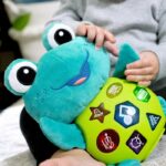 Musical Toy - BABY EINSTEIN - Ocean Explorers Neptune's Cuddly Composer - Children 6 months and up - Image 4