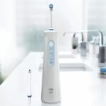 Oral-B water flosser - AquaCare 4 - Oxyjet technology - 2 types of jets - 2 adjustable intensities - Image 2