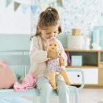 Large baby doll - COROLLE - My Adorable Large Flower Garden Baby Doll - 36 cm - from 2 years old - Image 6