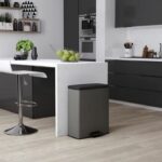 Rectangle Trash Can - DECO BIN - CURVER - 65L - Large capacity - 49 x 32 x 61 cm - Anthracite - Image 5