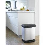 Rectangle Trash Can - DECO BIN - CURVER - 50L - Elegant Design - 39 x 29 x 51 cm - Metallic Grey - Image 6