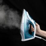 Steam iron - DOMO - DO7060S CeraGliss - 2400 W - 40 g/min - 320 ml - Blue / White – Bild 4