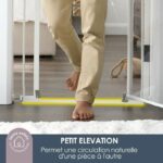DREAMBABY Clear Panel Safety Gate - Hold-open Function - Anti-fall Bottom - White - Image 3