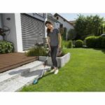 GARDENA Telescopic Handle + ClassicCut and ComfortCut Grass Shearing Wheels - Image 2