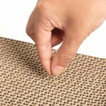 Corrugated cardboard scratching post 50x22x14 cm red - Image 4