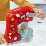 Play-Doh Kitchen Creations, Pastry Chef, Modeling Paste toy with Factical Kitchen Accessories - Image 4