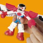 Play-Doh Captain America, Sharp Motorcycle set with flexible figure, 3 accessories and modeling clay, from 4 years old, Marvel - Image 5