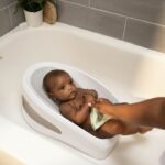 INGENUITY Baby Bath Seat, Comfort & Safety, Soft and Non-Slip Base - Can be used from birth to 6 months - Image 6