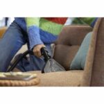 Karcher SE 3 Compact Stain Remover - Deep Cleaning - 500W - 1.7L Tank - Accessories Included - Image 3