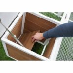 Outdoor enclosure for small animals - KERBL - 132 x 102 x 59 cm - Integrated house - Wire mesh - Image 6