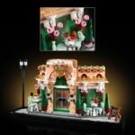 LEGO Icons 10362 French Cafe - Parisian Shelf Decoration - Adult Set - Image 3
