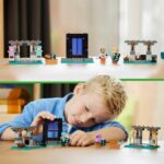 LEGO 21252 Minecraft The Armory, Toy with Weaponsmithing with Video Game Characters, Alex Minifigure - Image 5