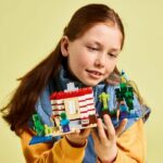 LEGO Minecraft 21275 Jungle TNT House - Building Set for Girls Ages 8 - Image 4