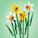 LEGO 40747 Creator Daffodils, Artificial Flower Building Kit, Gift for Teen Girls and Children - Image 3