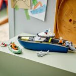 LEGO City 60456 Police Boat Chase - Toy for Boys Ages 6 and Up - Image 4