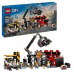 LEGO City 60472 Car Junkyard - Building Toy for Boys and Girls Aged 7