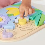 Fisher-Price-Wooden Flowers Puzzle-37-piece puzzle for preschool HXT97 - Image 5