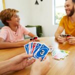 UNO - Uno Classic - Family Card Game - From 2 to 4 Players - Ages 7+ - Image 5