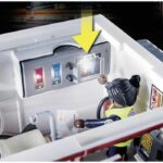 PLAYMOBIL - 70936 - Ambulance with rescuers and injured - Image 3