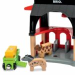 Animal barn - Accessory for wooden train circuit -7312350360127 - Brio World - Image 5