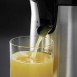 Russell Hobbs 22760-56 Electric citrus press, 2 Rotation Sens, 2 interchangeable conitches, fast fast fruit juice - Image 3