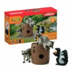 Fun Games Box with Nut, Wild Animal Figurines, Schleich 42596 Wild Life, For Children from 3 Years Old