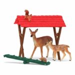 Forest Animal Hut, Schleich 42658 Farm World Chest, for Children from 3 Years Old - Image 5