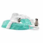 Schleich 42661 Wild Life Penguin Family on the Ice Floe Figurines for Children Ages 3 and Up - Image 4